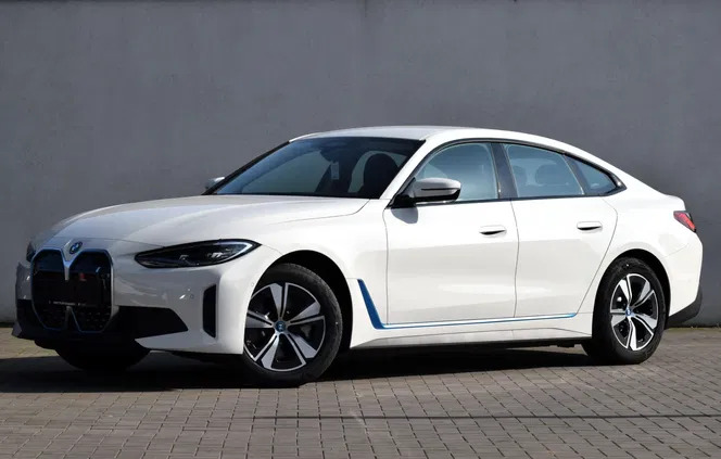 bmw i4 dolnośląskie BMW i4 cena 248600 przebieg: 5, rok produkcji 2023 z Niemodlin